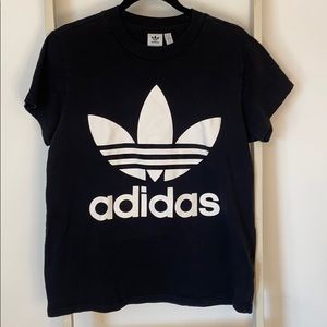 Adidas T-Shirt